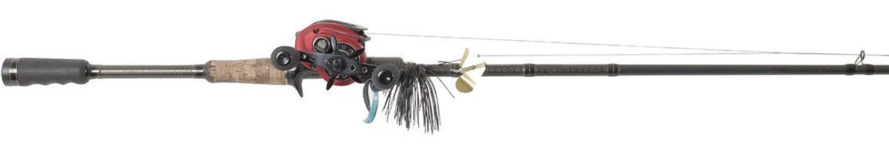 Abu Garcia Adrian Avenas Fantasista Premier / REVO4 Rocket LH Buzzbait Combo 2 Abu Garcia Adrian Avenas Fantasista Premier / REVO4 Rocket LH Buzzbait Combo - Image 2