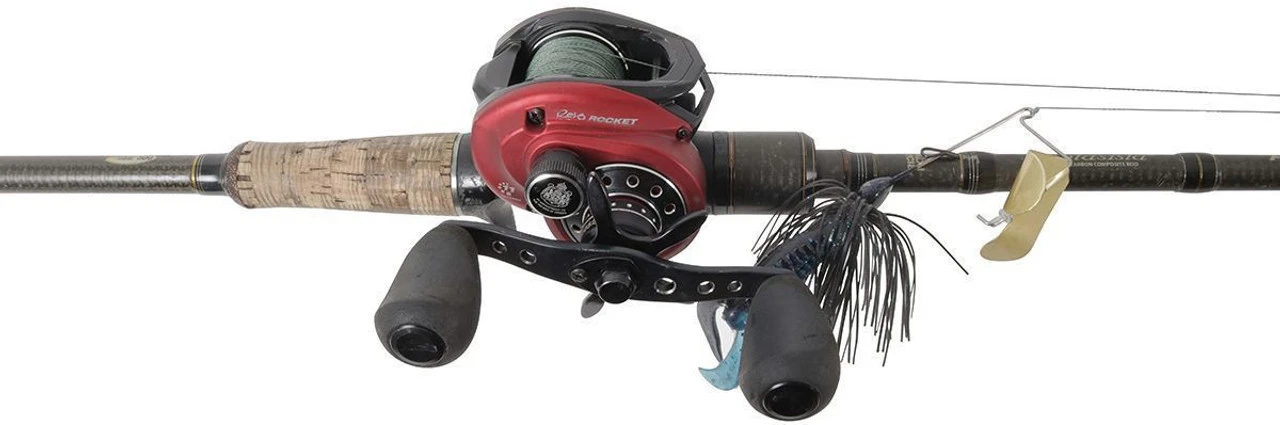 Abu Garcia Adrian Avenas Fantasista Premier / REVO4 Rocket LH Buzzbait Combo 1 Abu Garcia Adrian Avenas Fantasista Premier / REVO4 Rocket LH Buzzbait Combo
